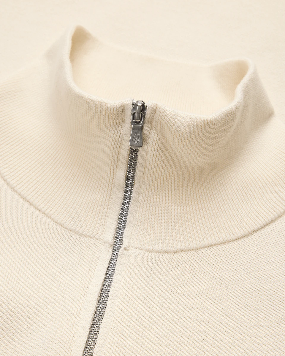 ARC KNITTED T-NECK 