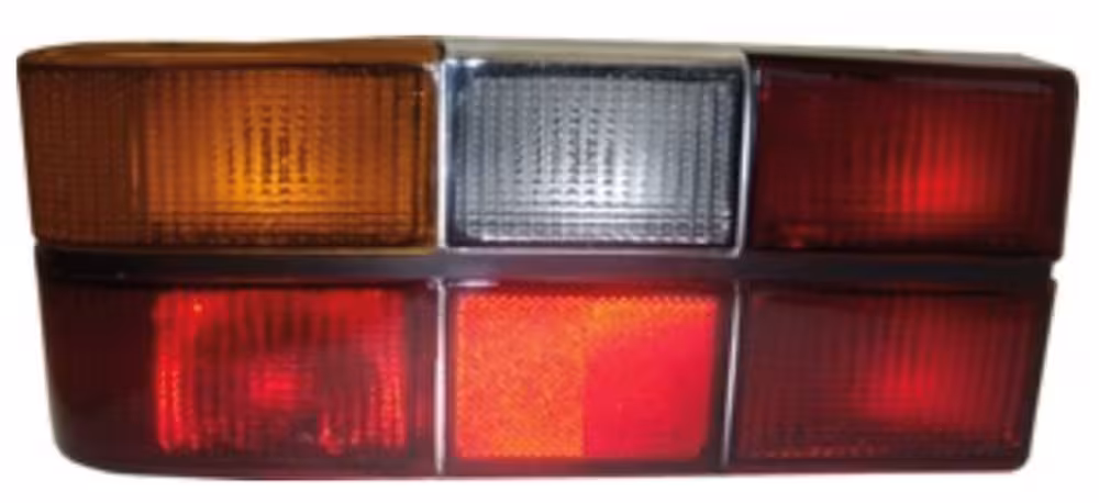 Baklys til Volvo 240, 1985-93, USA svarte linjer, venstre