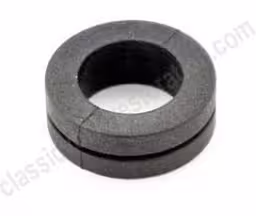 Clutchkabelforing for Volvo Amazon, Amazon Kombi 1967-75