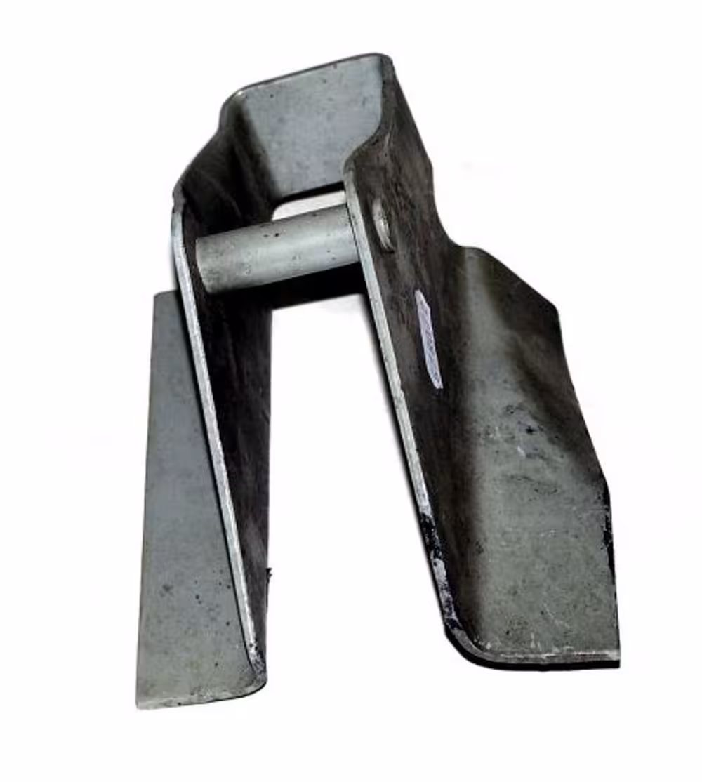 Bakre jekkfeste for Volvo 140, 164, 240, 260 -77, høyre
