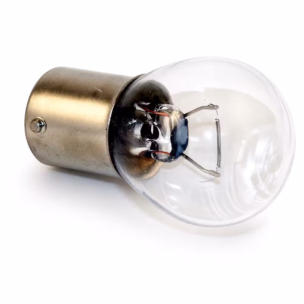 Lyspære 12V 15W BA15S