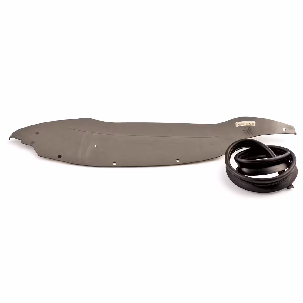 Splash plate (inner wing with moulding) for Volvo 1800, 1800E, 1800ES, right