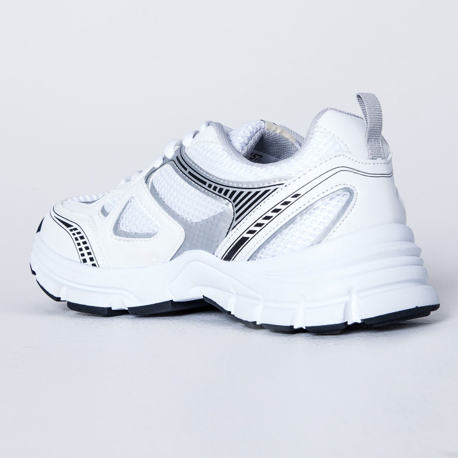 Sneakers "Gizmo" - Image 6