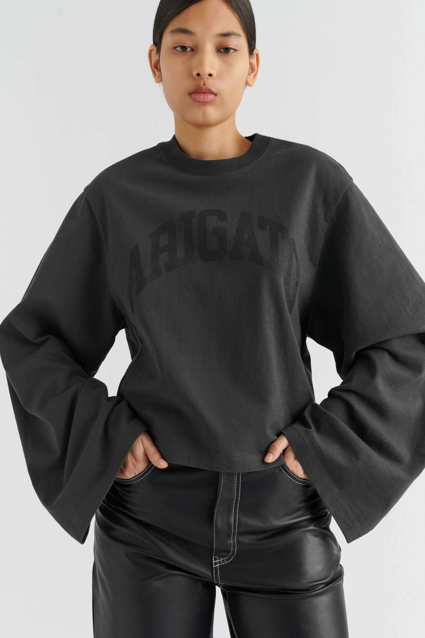 Link Long-Sleeve T-Shirt - Image 9