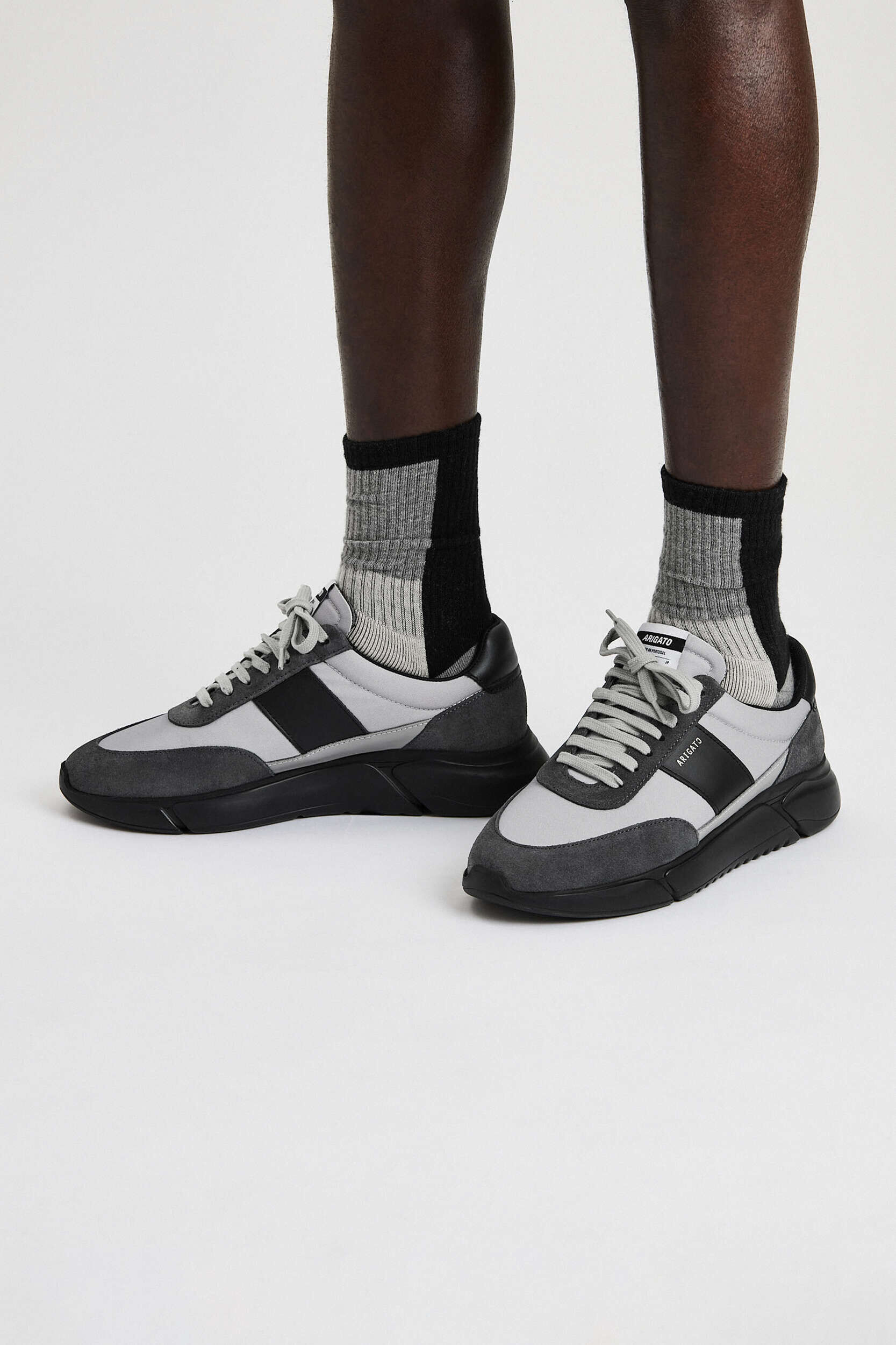 Genesis Vintage Runner - Image 2