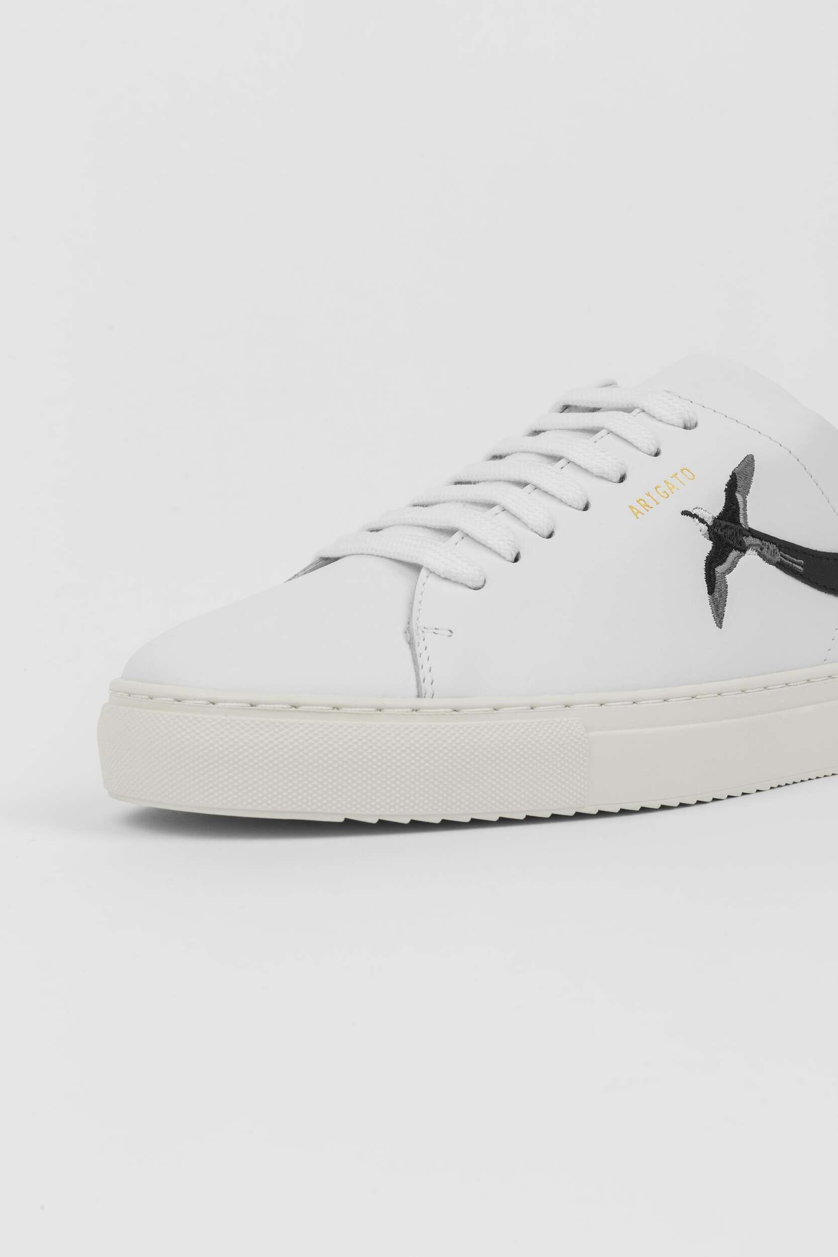 Clean 90 Stripe B Bird Sneaker - Image 8