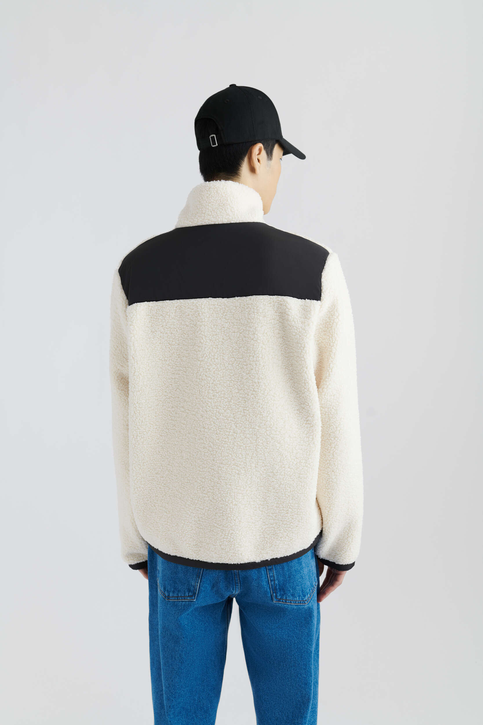 Billie Fleece Jacket - Image 3