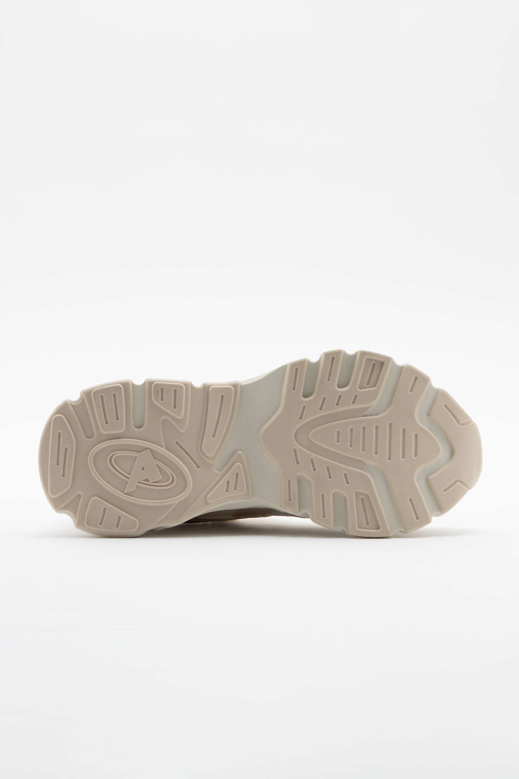 Marathon R-Trail Sneaker - Image 10