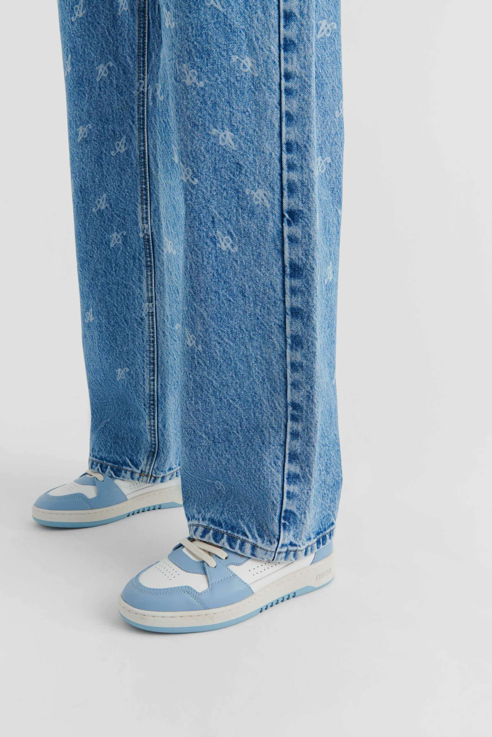 Faded Signature Sly Jeans - Image 11