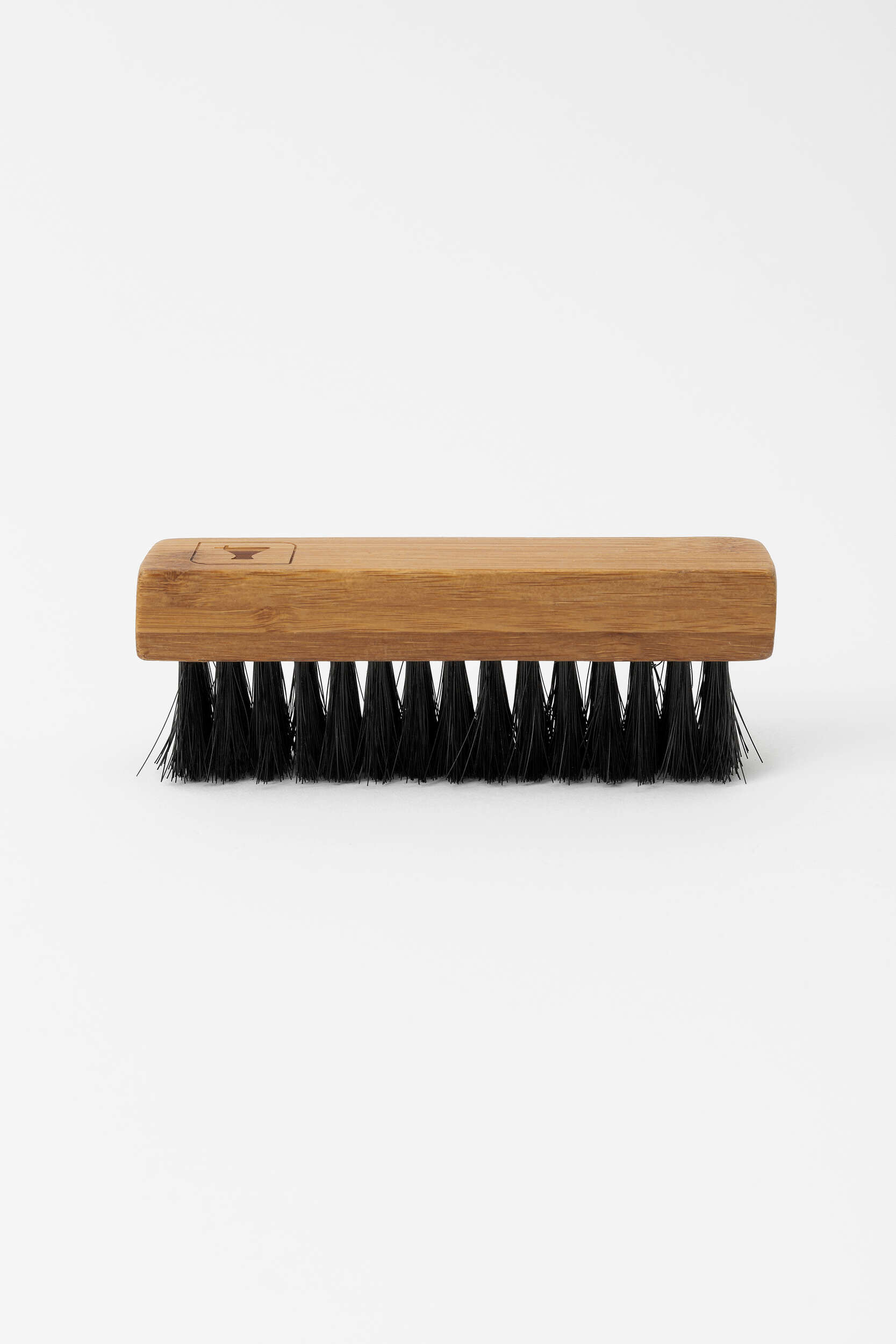 AA x Sneaker Lab Cleaning Kit - Image 14