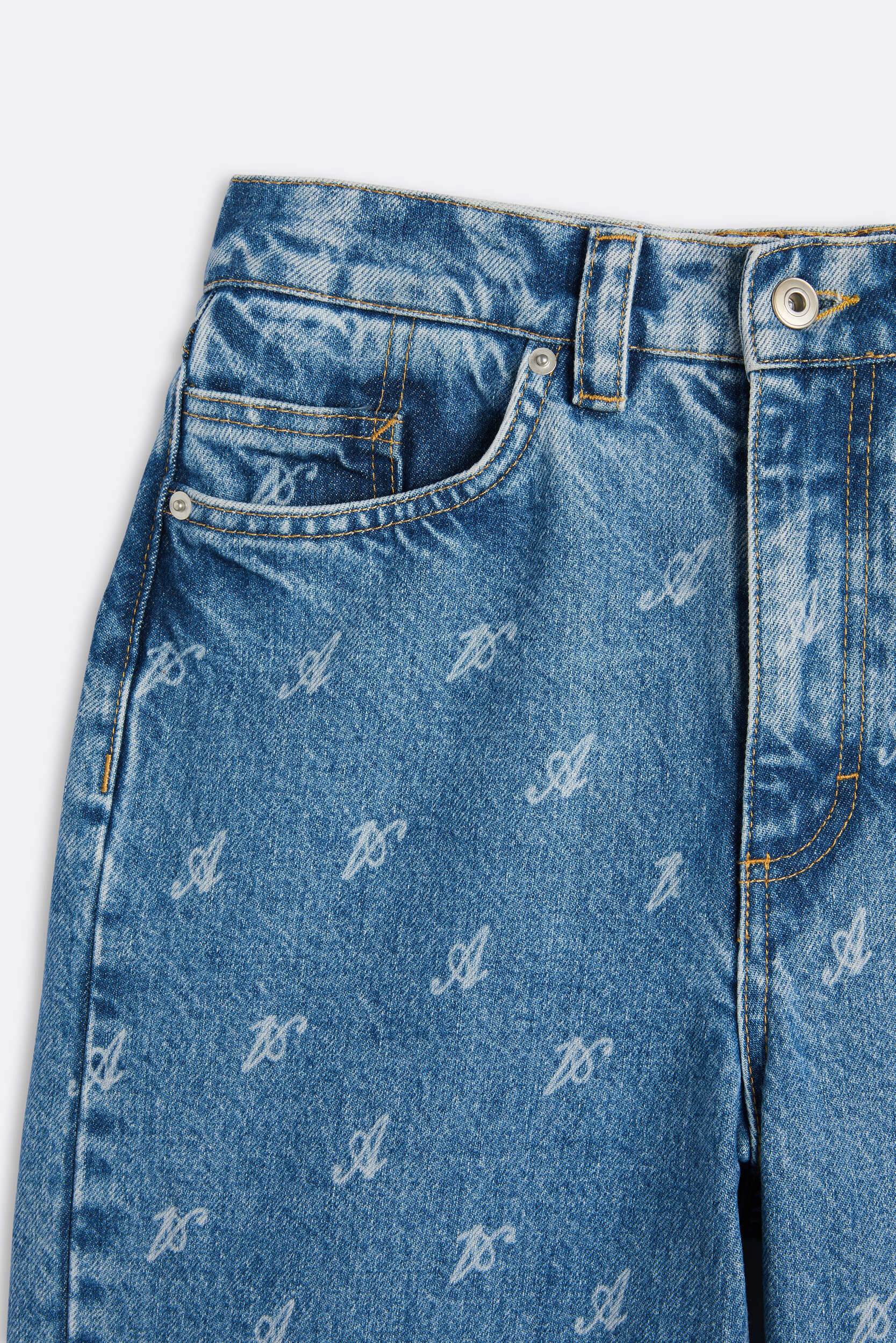 Faded Signature Sly Jeans - Image 16