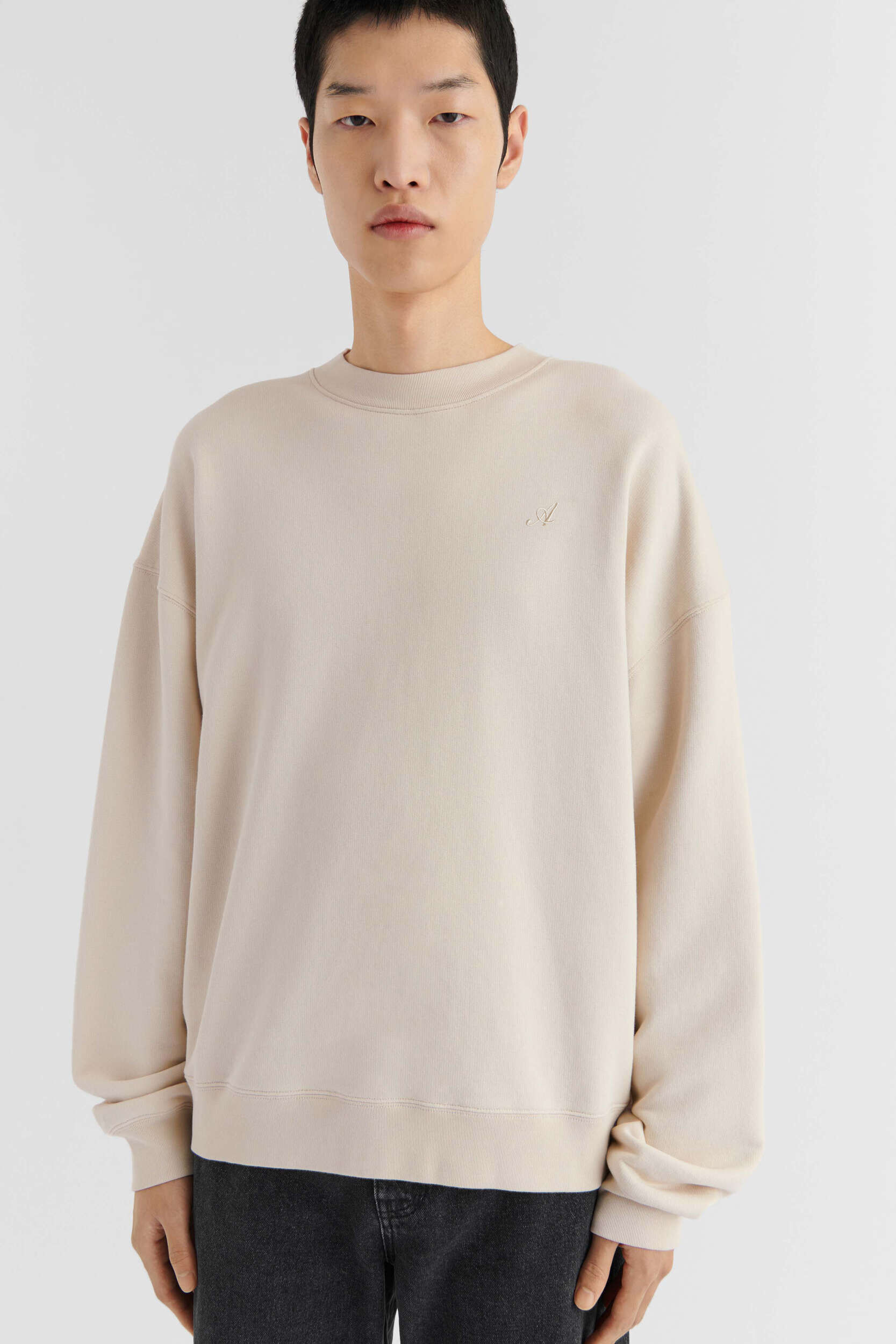 Signature Sweatshirt - Image 9