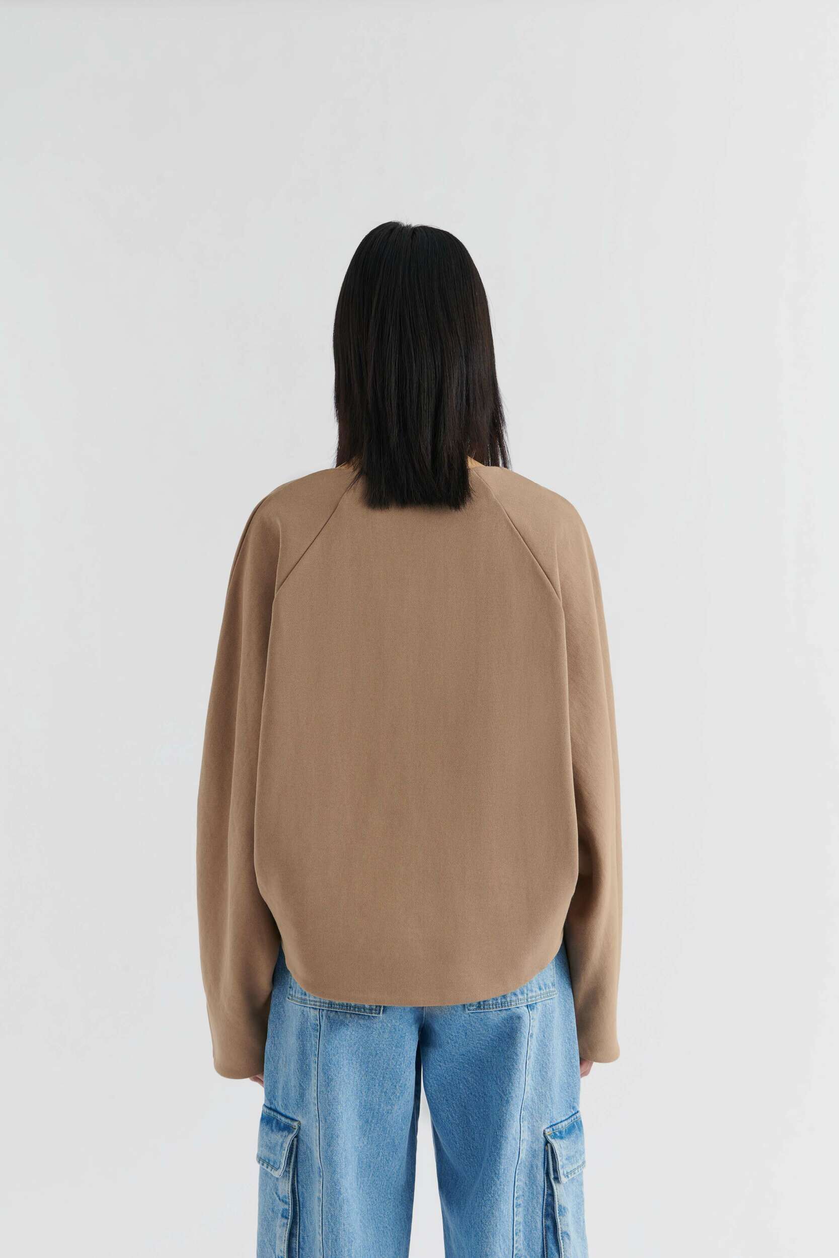 Halle Sweatshirt - Image 5