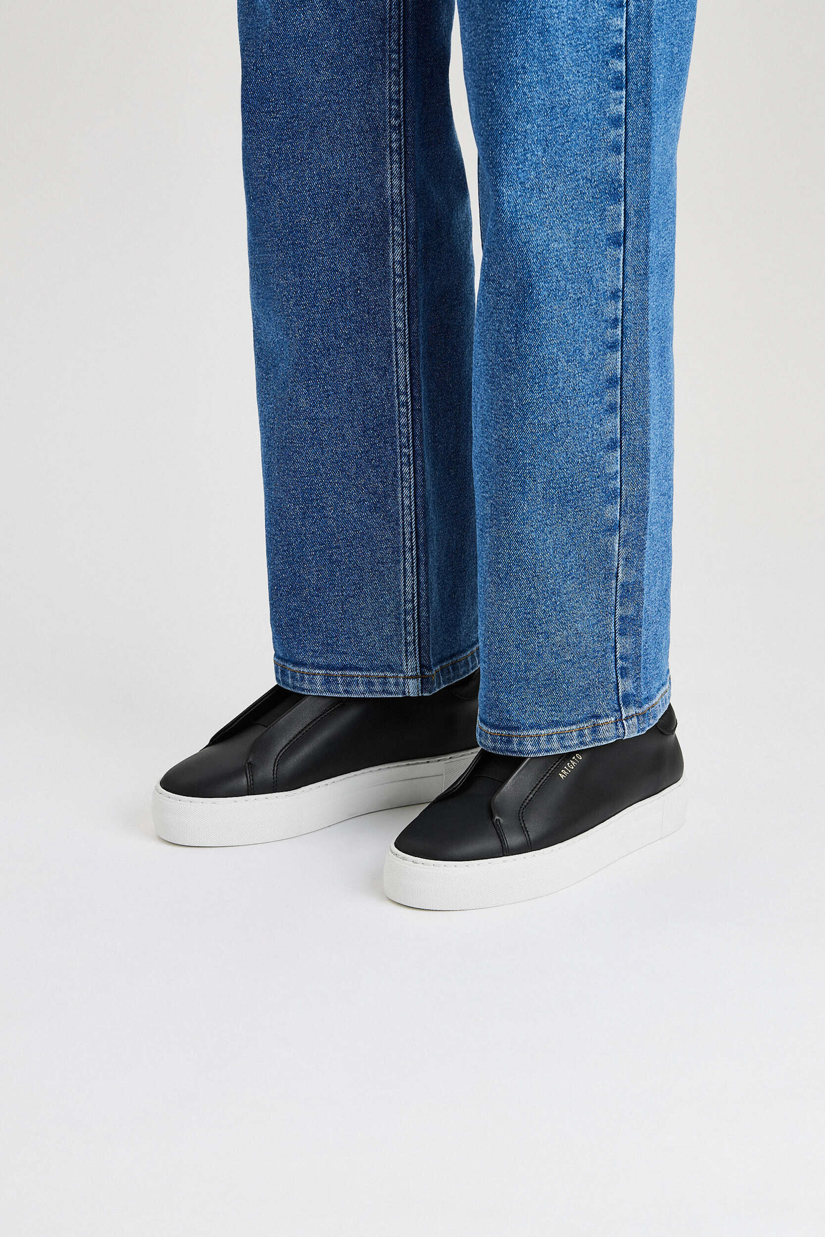 Clean 360 Laceless Sneaker - Image 2