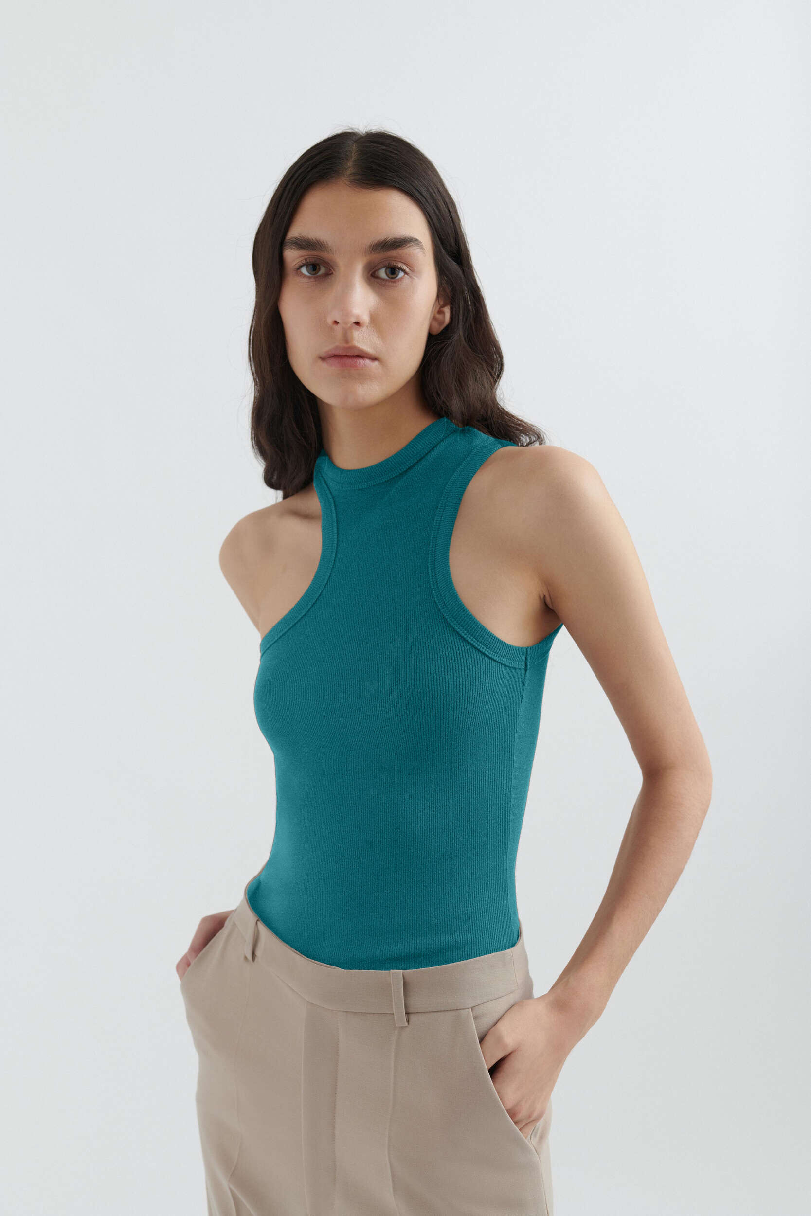 Script A Scoop Tank Top - Image 10