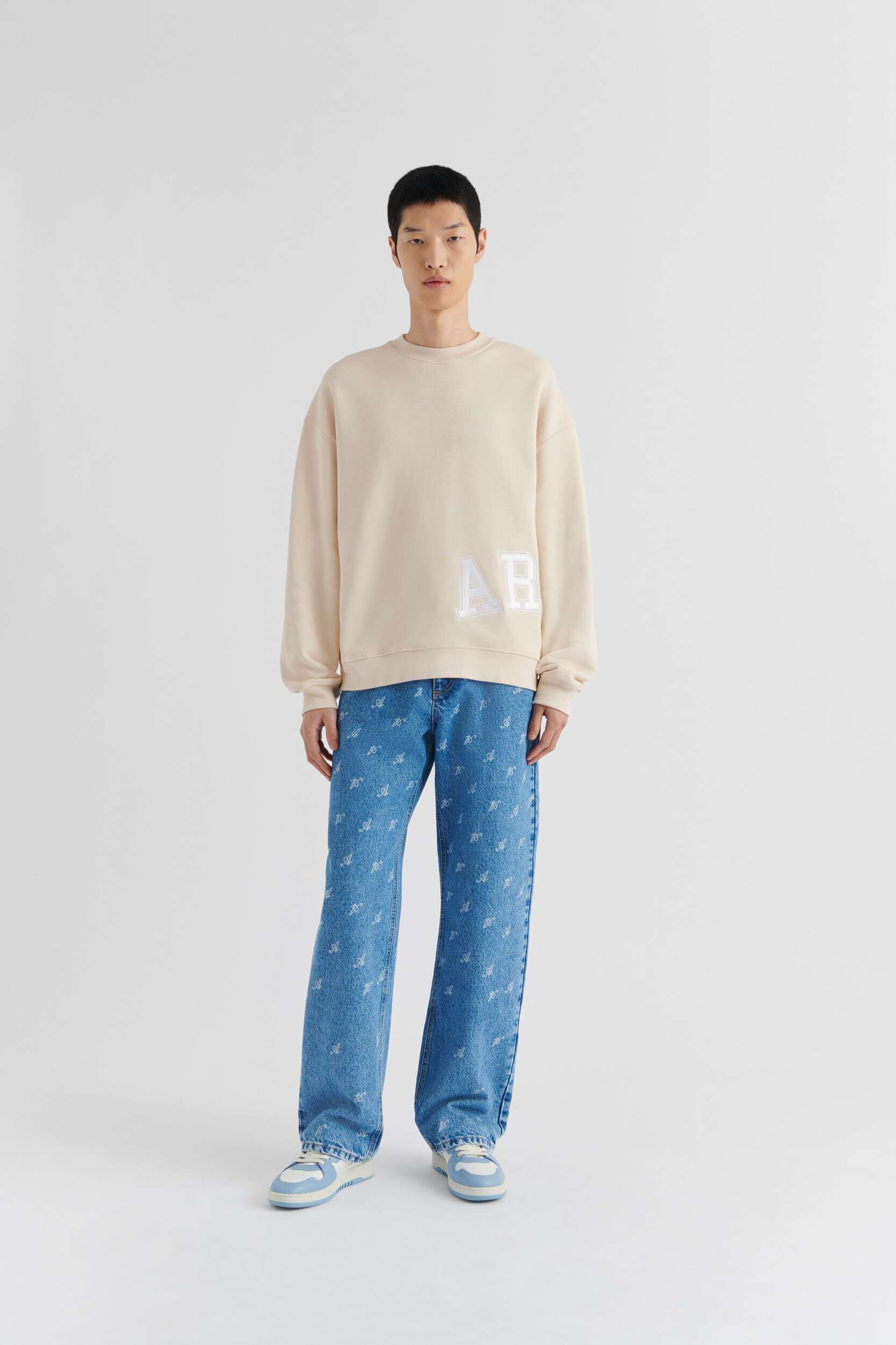 Tilt Sweatshirt - Image 7