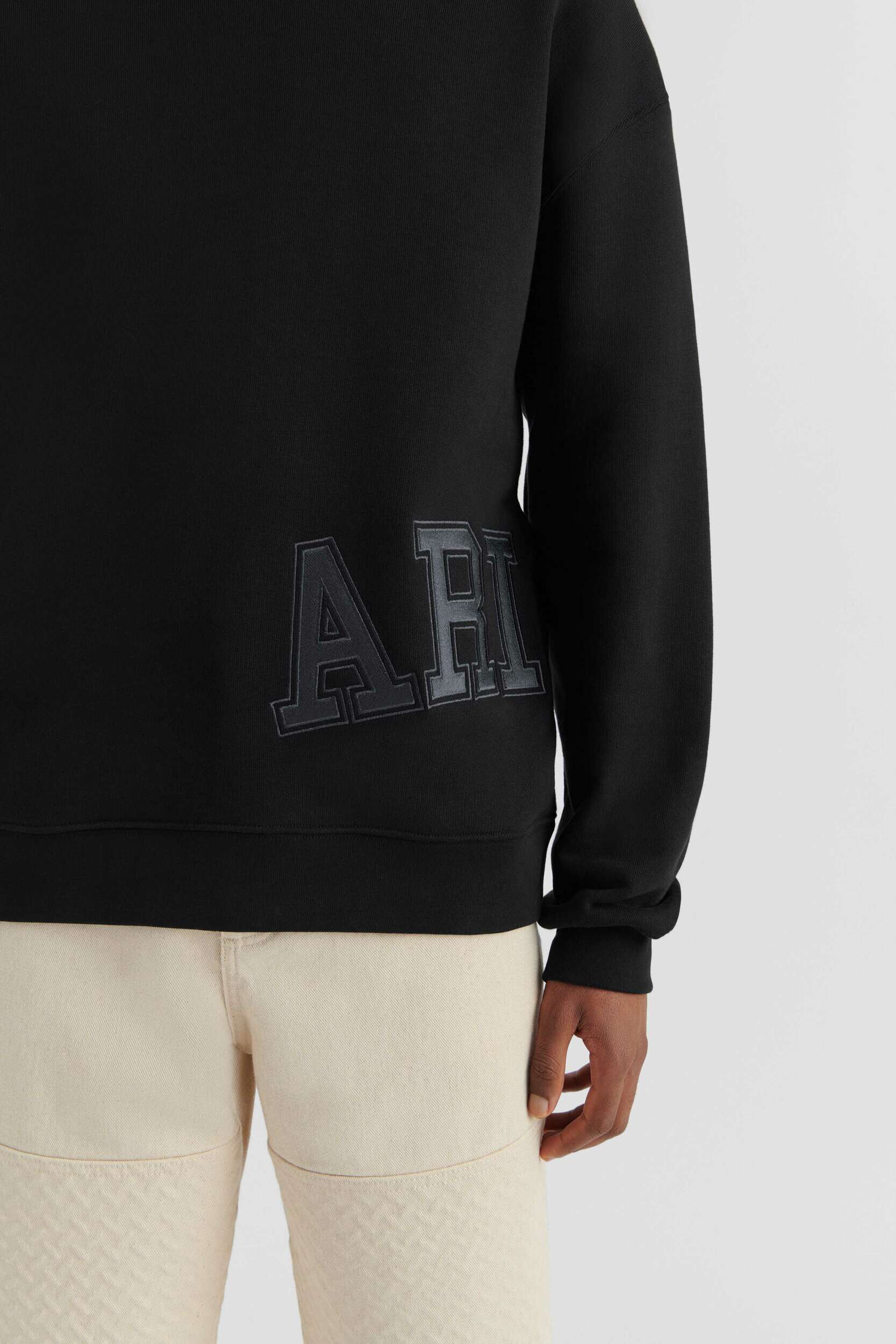 Tilt Sweatshirt - Image 10