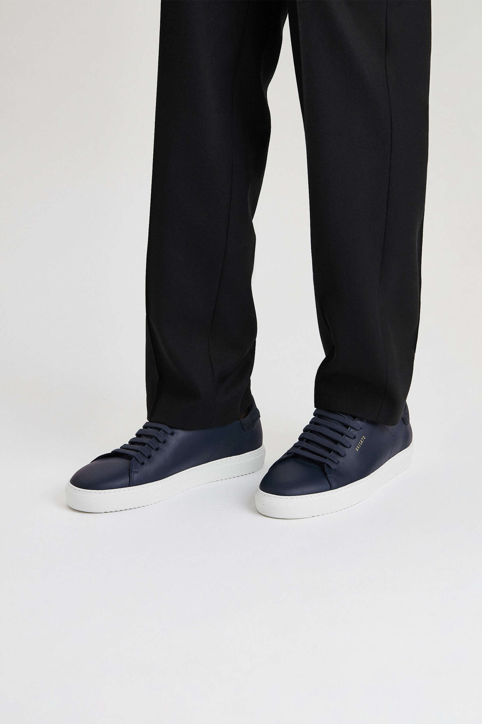 Clean 90 Sneaker - Image 2