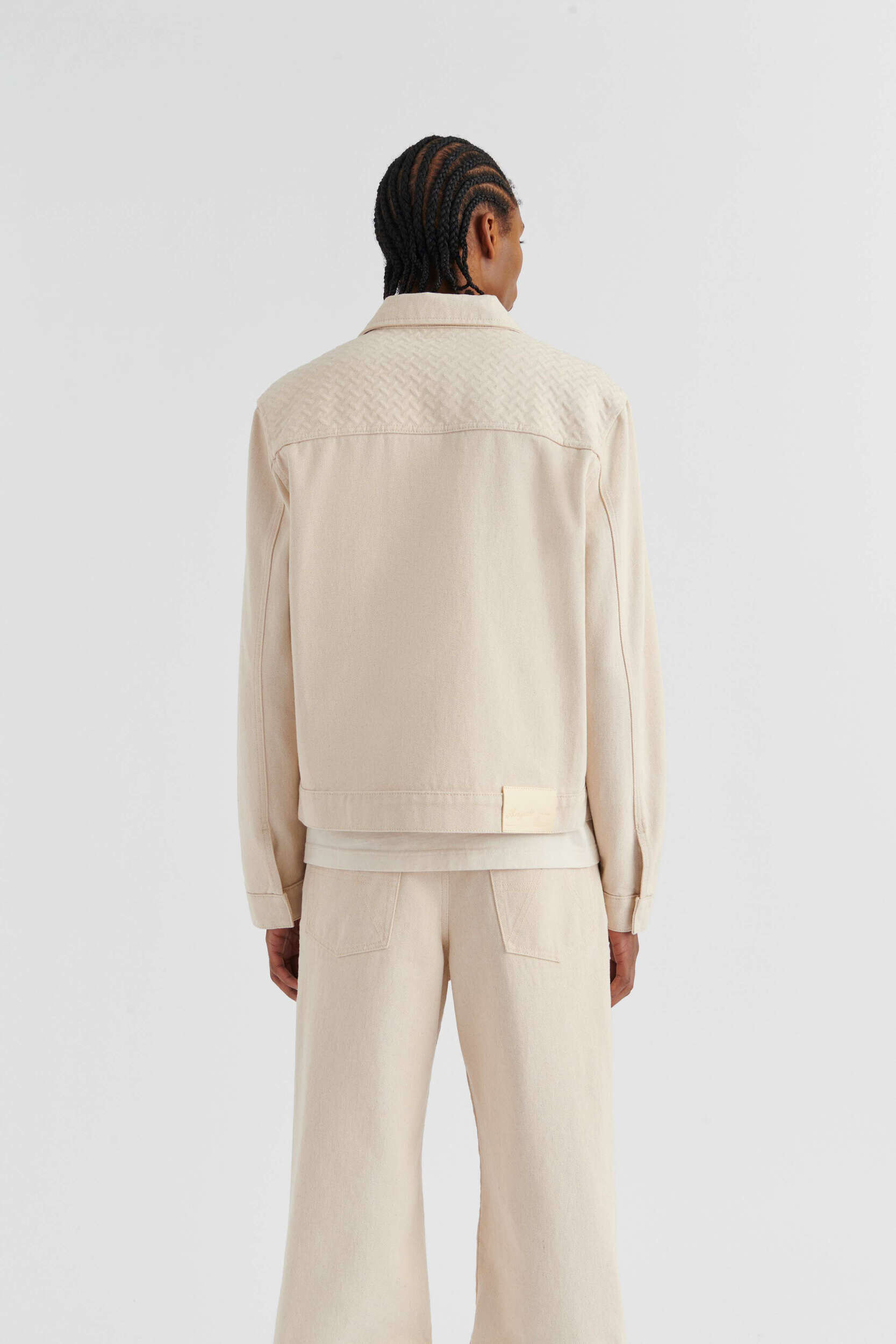 Grate Embossed Jacket - Image 3