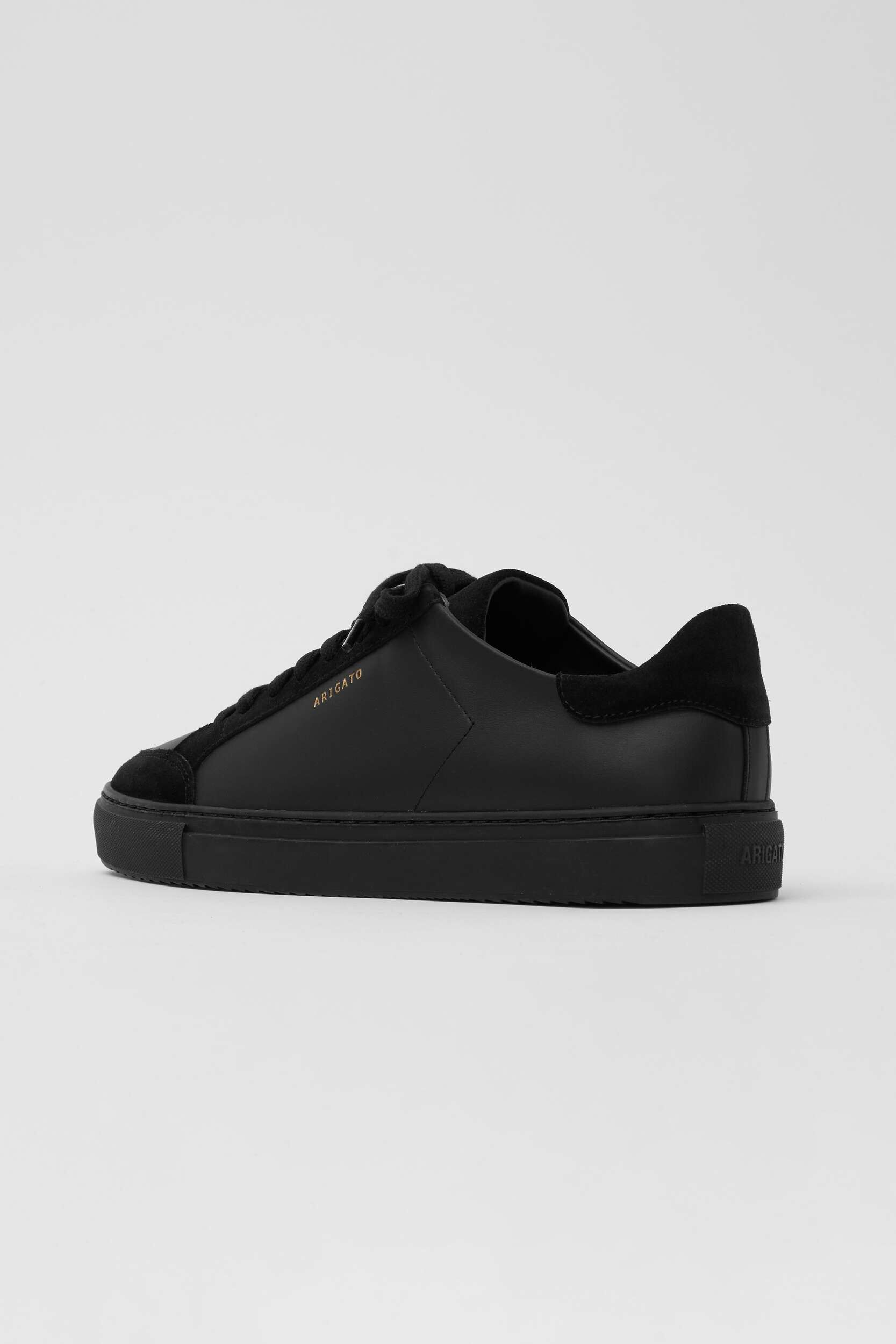 Clean 90 Triple Sneaker - Image 5