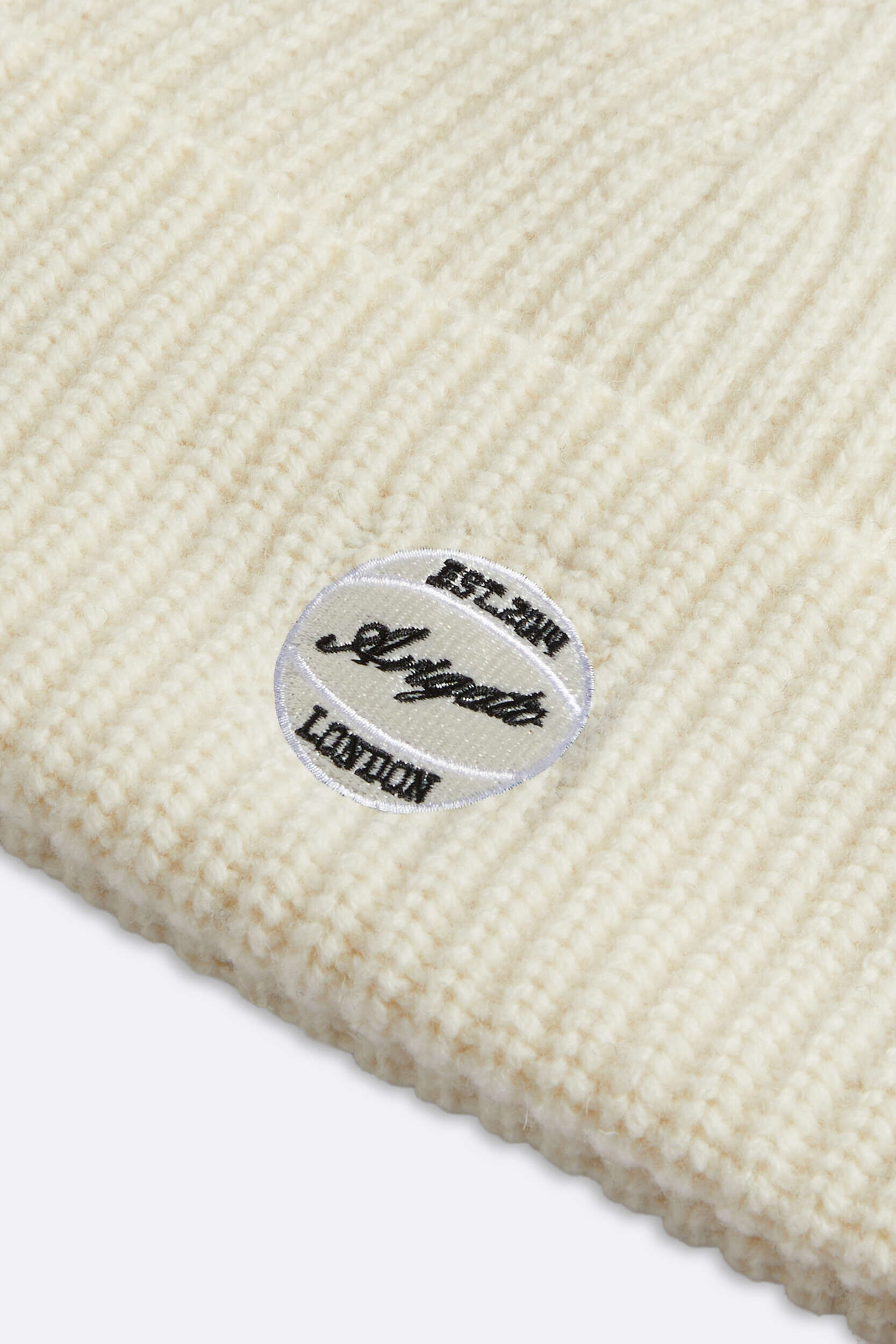 Dunk Beanie - Image 4